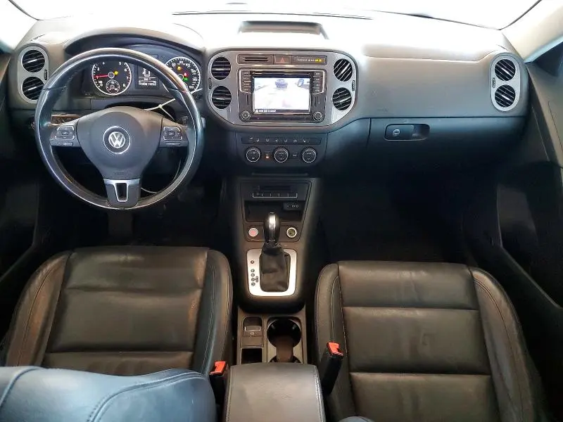 2016 VOLKSWAGEN TIGUAN S  