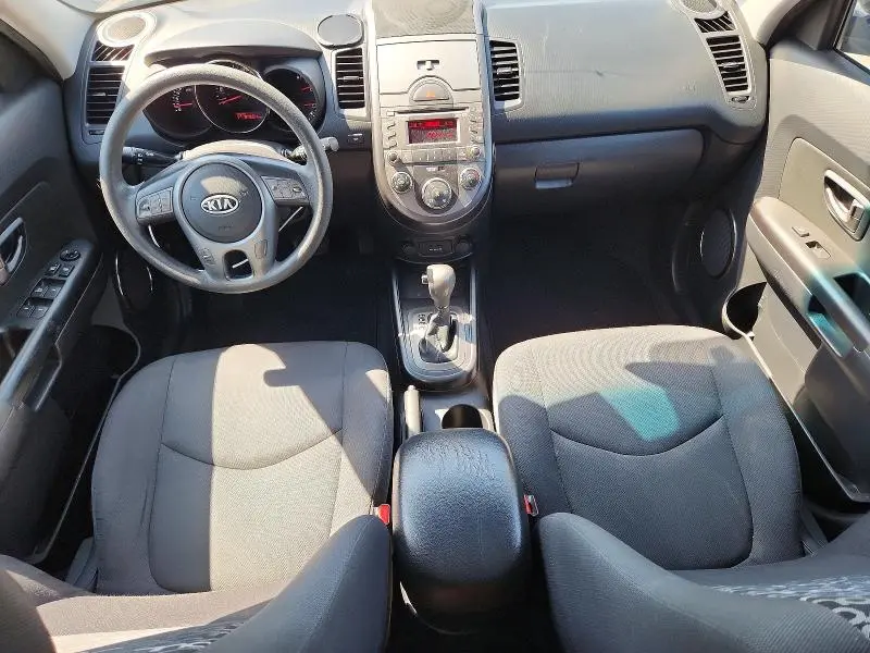 2011 KIA SOUL +  