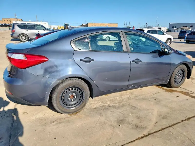 2016 KIA FORTE LX  