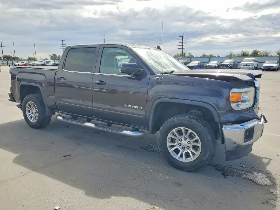 2015 GMC SIERRA   
