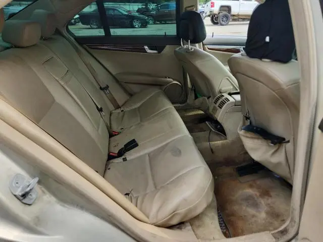 2011 MERCEDES-BENZ C 300  