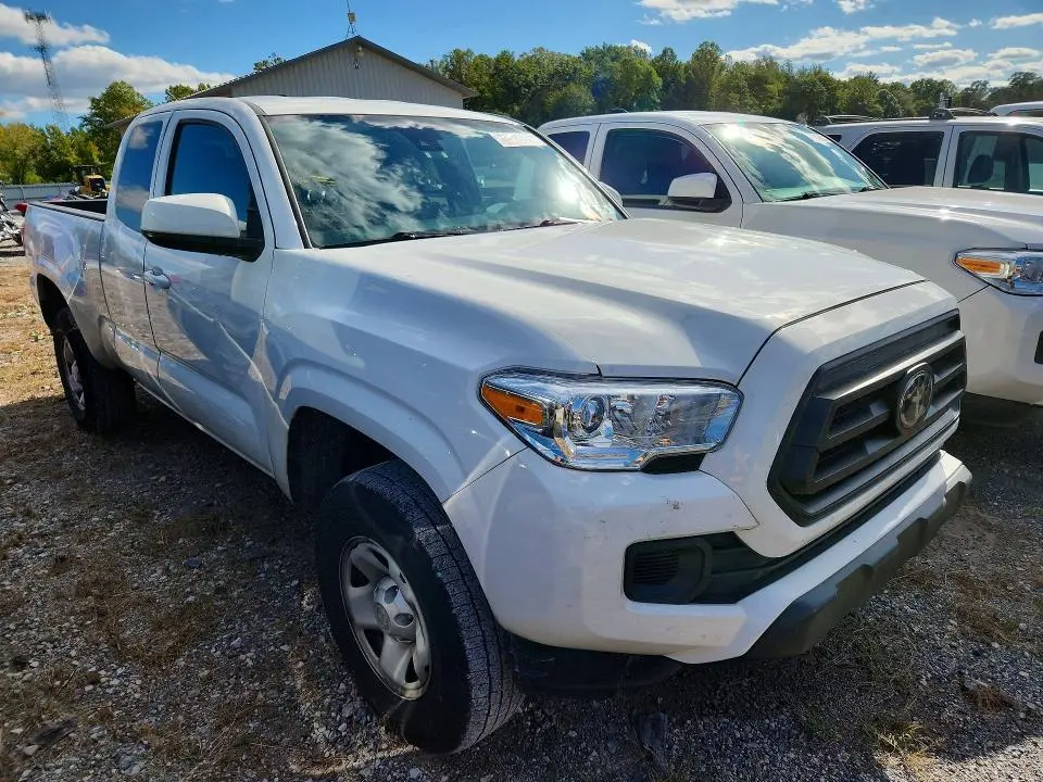 2023 TOYOTA TACOMA SR  