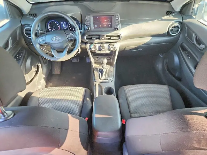 2018 HYUNDAI KONA SE  