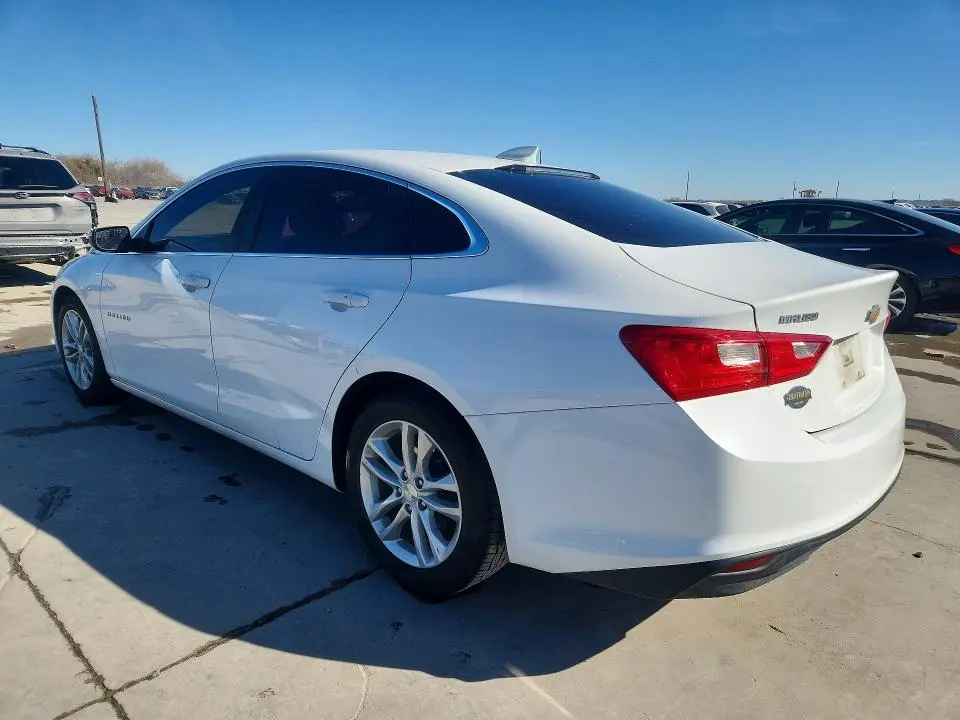 2017 CHEVROLET MALIBU LT  
