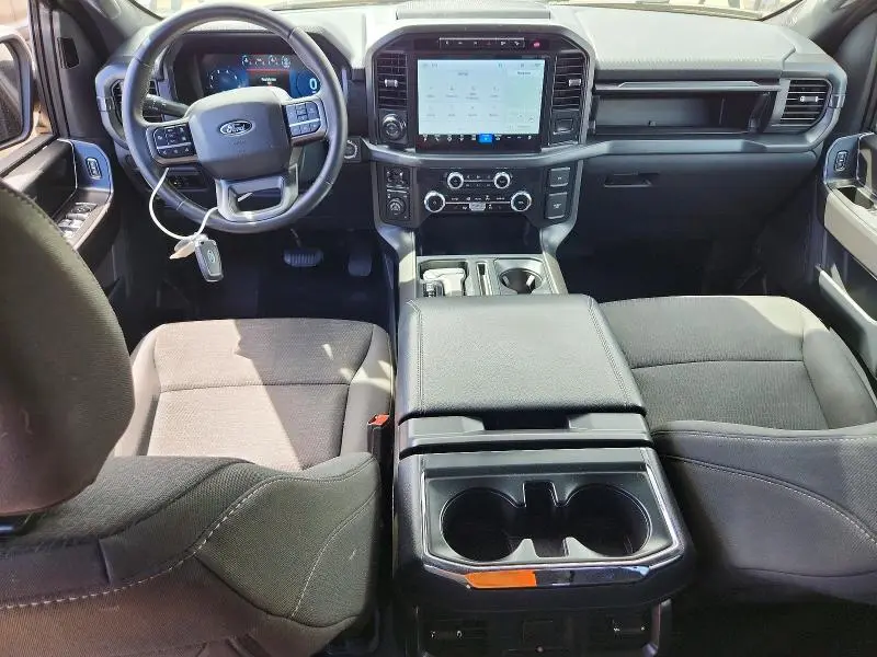 2024 FORD F150 XLT  