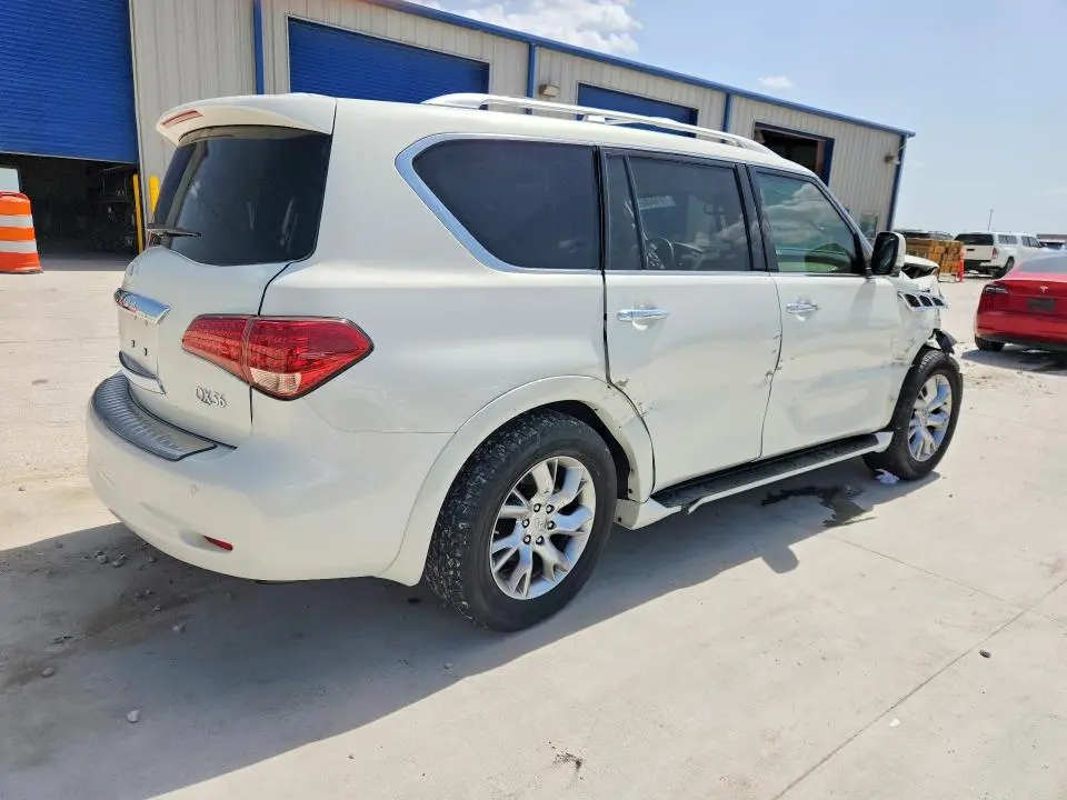 2011 INFINITI QX56 BASE  
