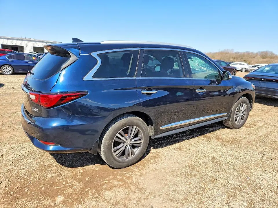 2017 INFINITI QX60 BASE  