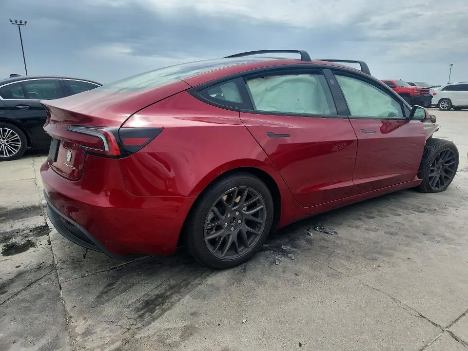 2024 TESLA MODEL 3   