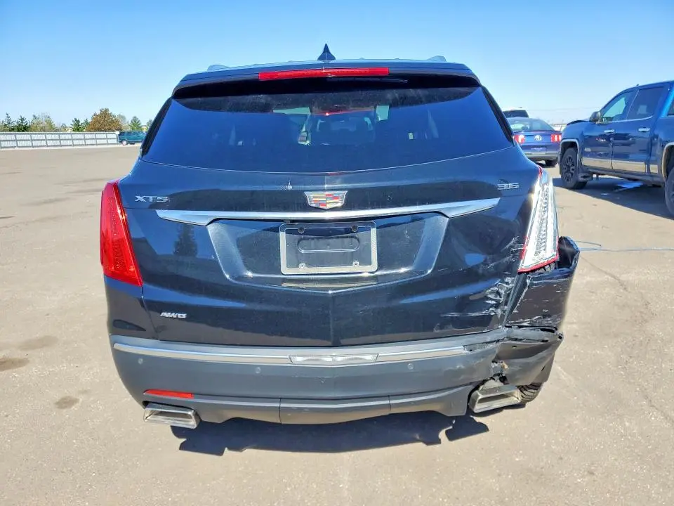 2017 CADILLAC XT5 LUXURY  