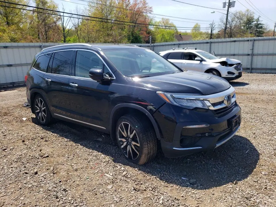 2021 HONDA PILOT TOURING  
