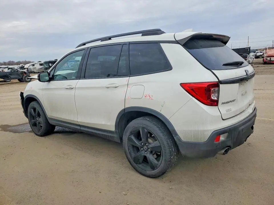 2019 HONDA PASSPORT ELITE  