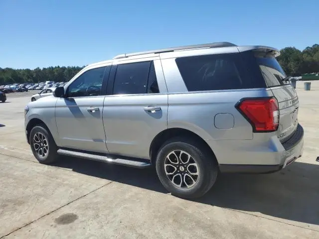 2022 FORD EXPEDITION XLT  