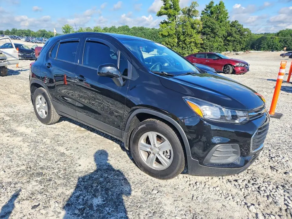 2022 CHEVROLET TRAX LS  