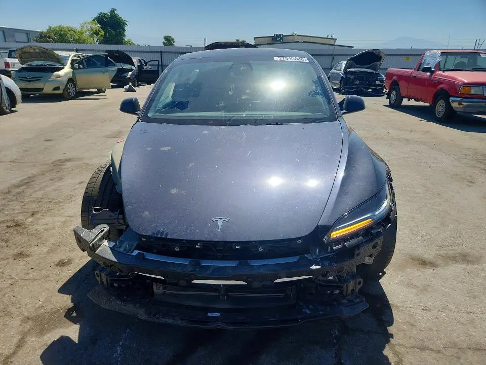 2024 TESLA MODEL 3   