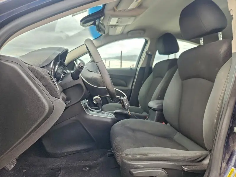 2011 CHEVROLET CRUZE LT  