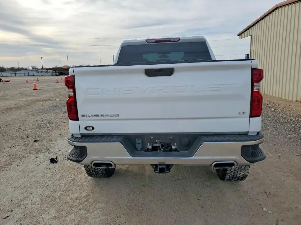 2021 CHEVROLET SILVERADO K1500 LT  