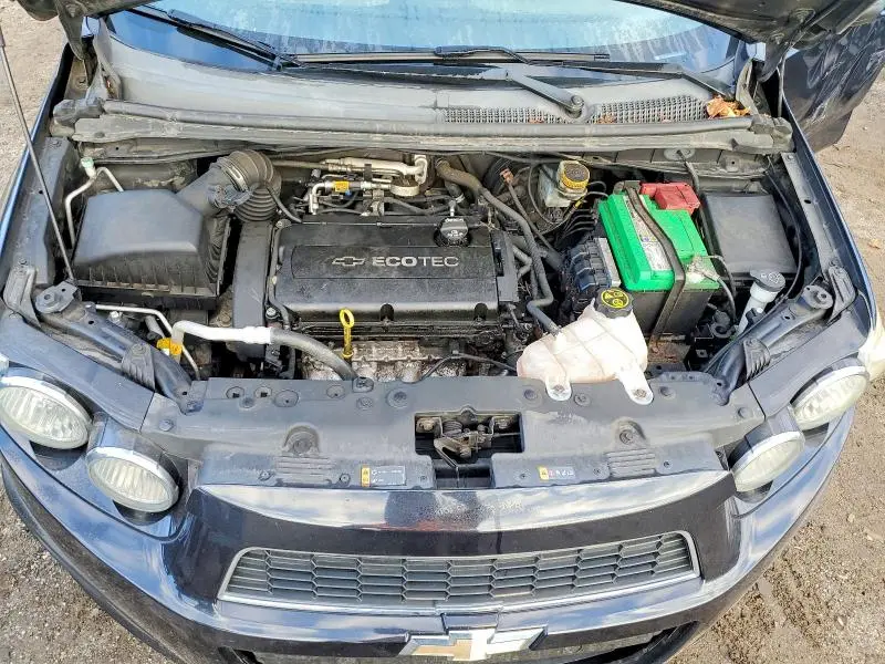 2015 CHEVROLET SONIC LT  