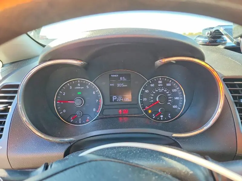 2016 KIA FORTE LX  