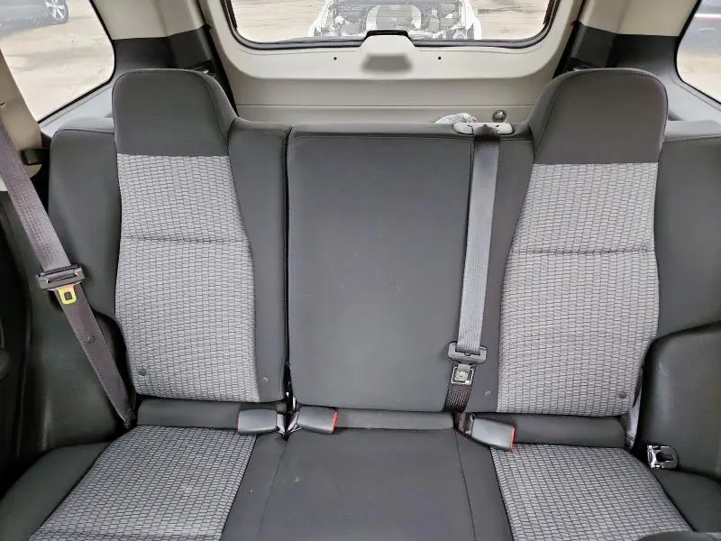 2010 JEEP GRAND CHEROKEE LAREDO  