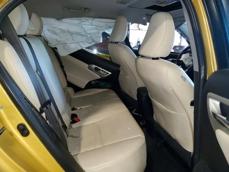 2011 LEXUS CT 200  