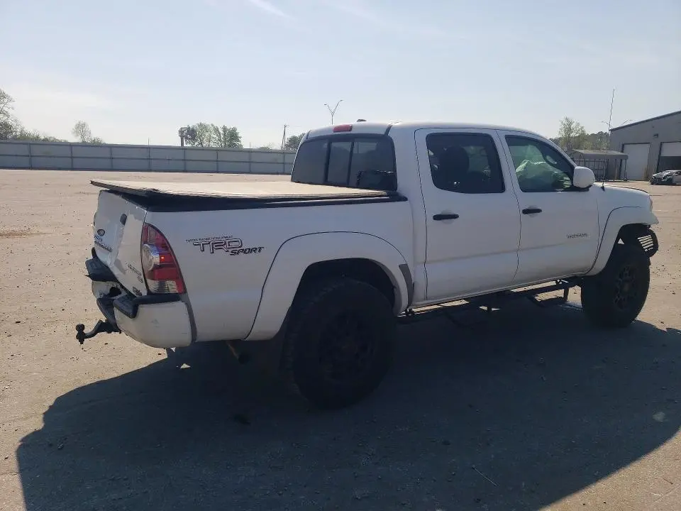 2011 TOYOTA TACOMA PRERUNNER V6  