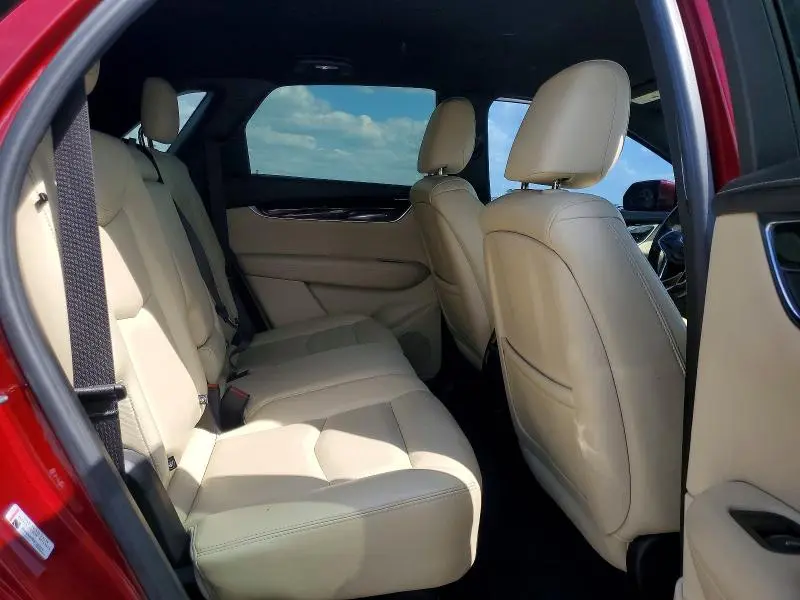2018 CADILLAC XT5   