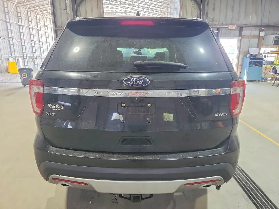 2017 FORD EXPLORER XLT  