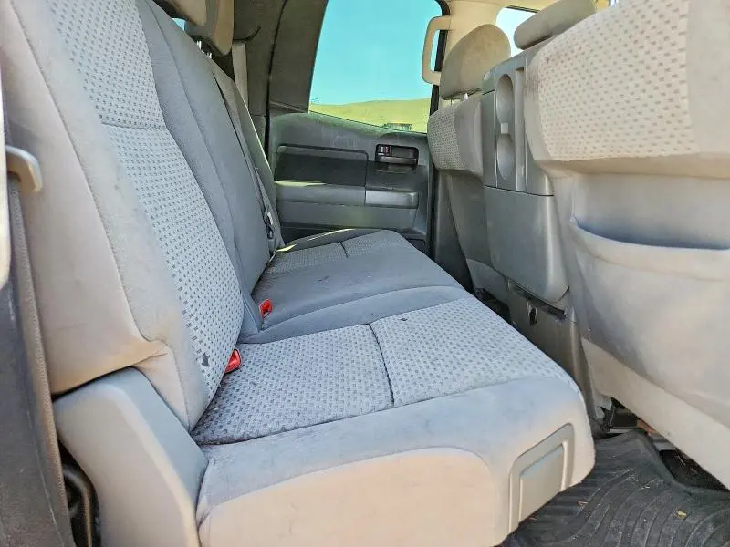 2011 TOYOTA TUNDRA DOUBLE CAB SR5  