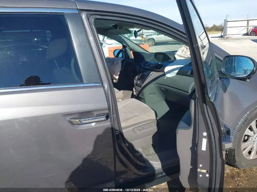 2016 HONDA ODYSSEY SE