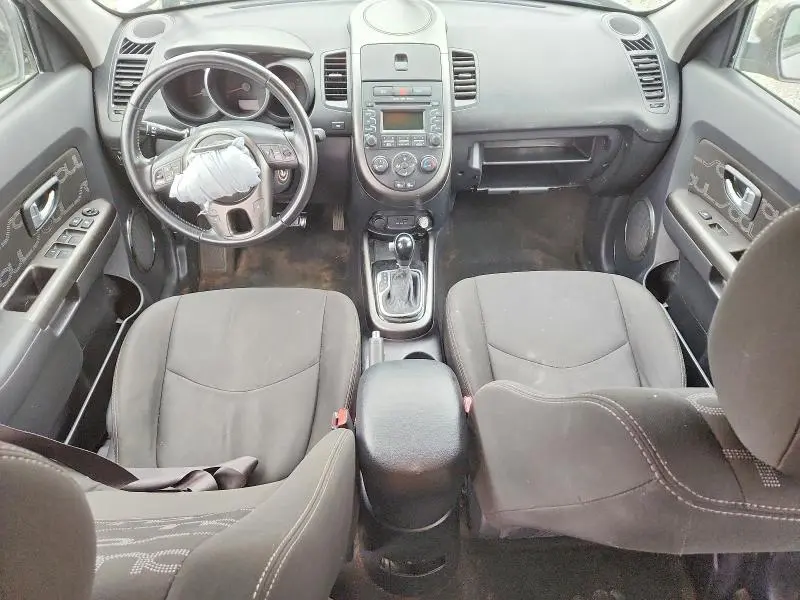2013 KIA SOUL +  
