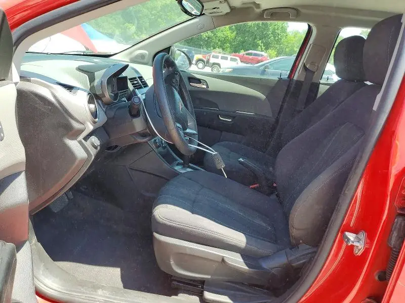 2015 CHEVROLET SONIC LT  