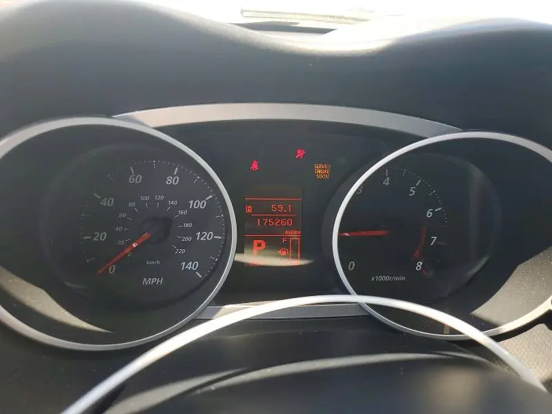 2010 MITSUBISHI OUTLANDER ES  