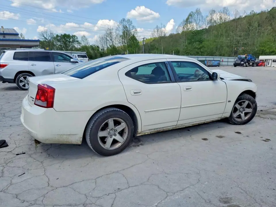 2010 DODGE CHARGER SXT  