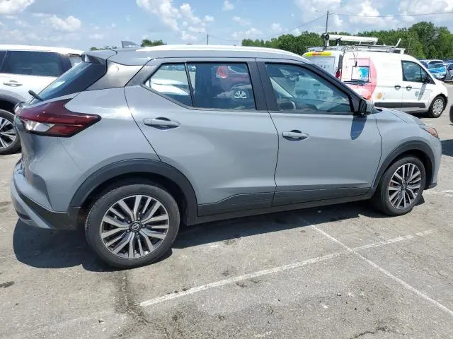 2021 NISSAN KICKS SV  