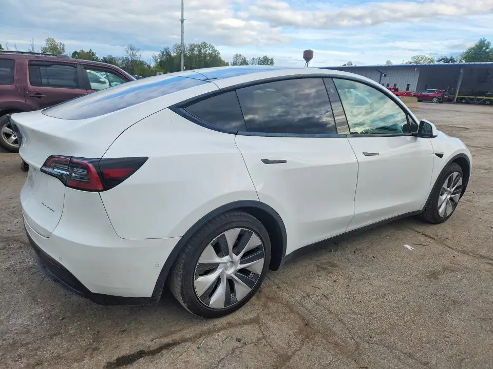 2021 TESLA MODEL Y   