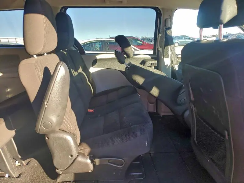 2020 DODGE GRAND CARAVAN SE  