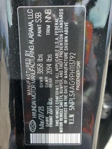 2023 HYUNDAI ELANTRA SEL  