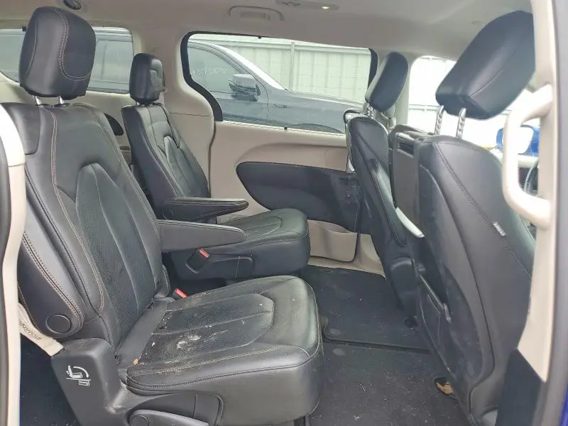 2019 CHRYSLER PACIFICA TOURING L PLUS  