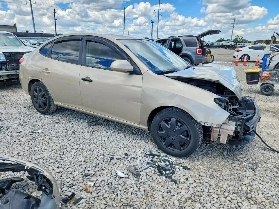 2010 HYUNDAI ELANTRA   