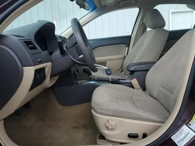 2011 FORD FUSION SE  