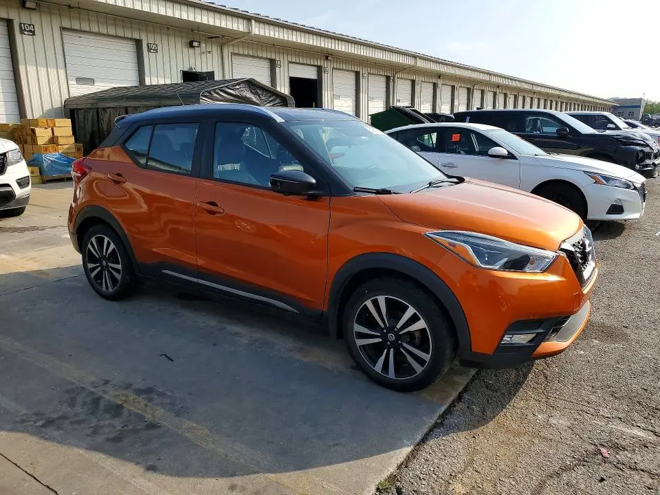 2019 NISSAN KICKS SR  