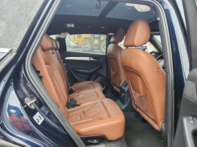 2010 AUDI Q5 PREMIUM PLUS  