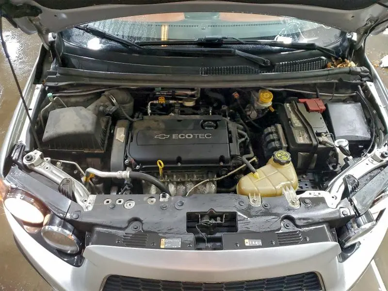 2014 CHEVROLET SONIC LT  