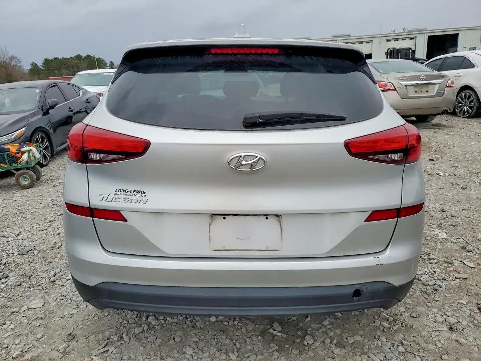 2019 HYUNDAI TUCSON SE  