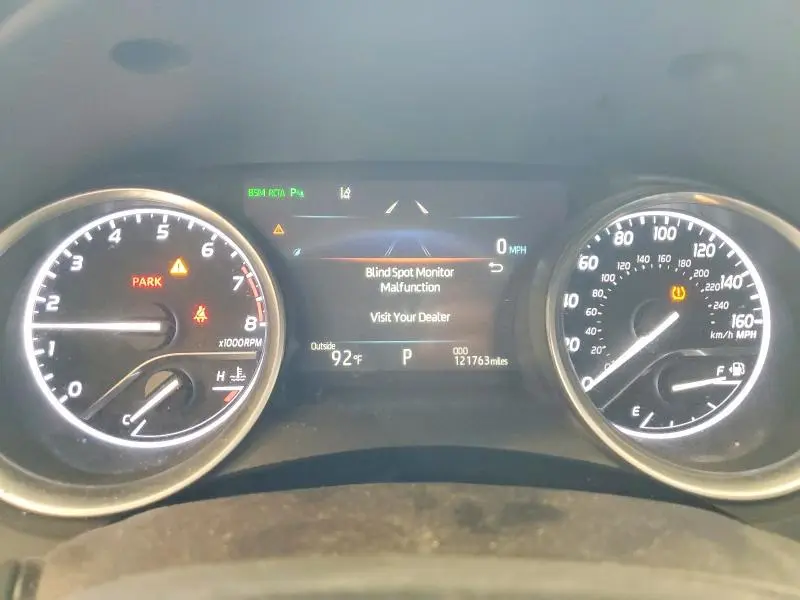 2018 TOYOTA CAMRY XLE  