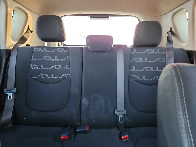 2013 KIA SOUL +  