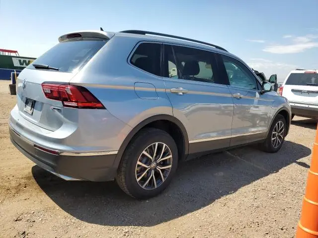 2020 VOLKSWAGEN TIGUAN SE  