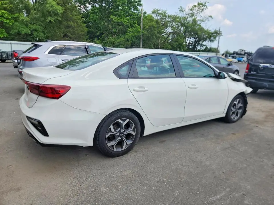 2020 KIA FORTE LXS  