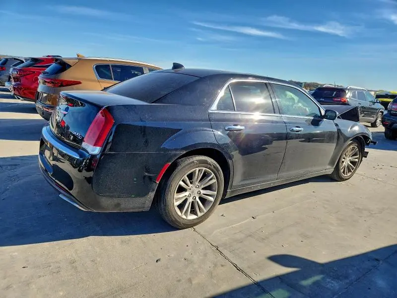 2016 CHRYSLER 300C   