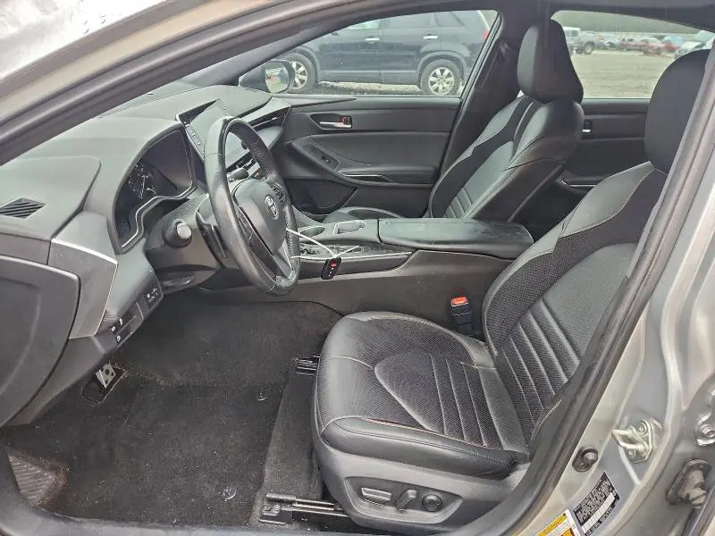 2020 TOYOTA AVALON XSE  
